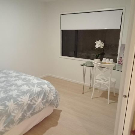 Central One Bedroom Apartment Окленд Экстерьер фото