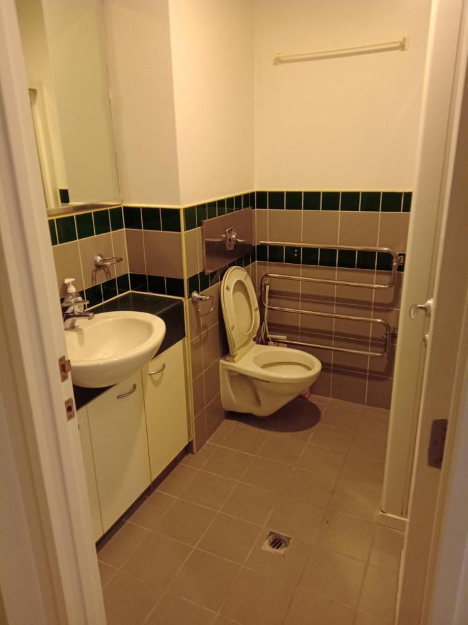 Central One Bedroom Apartment Окленд Экстерьер фото